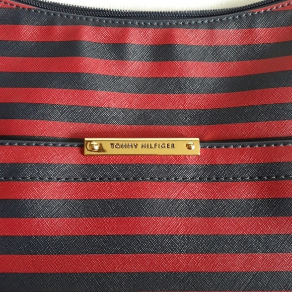 Tommy handbag like new - Picture 6 of 6